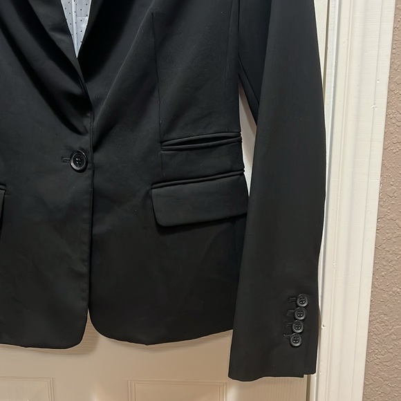 Express Black Blazer Size 4 - Picture 3 of 9